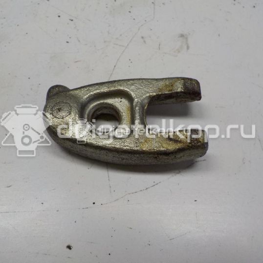 Фото Кронштейн форсунки  8200433867 для renault Megane II