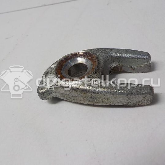 Фото Кронштейн форсунки  8200433867 для renault Clio IV