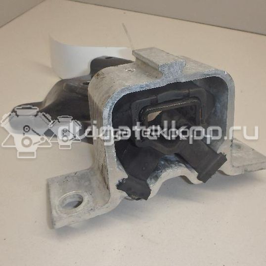 Фото Опора двигателя правая  8200204600 для Renault Sandero Stepway / Logan