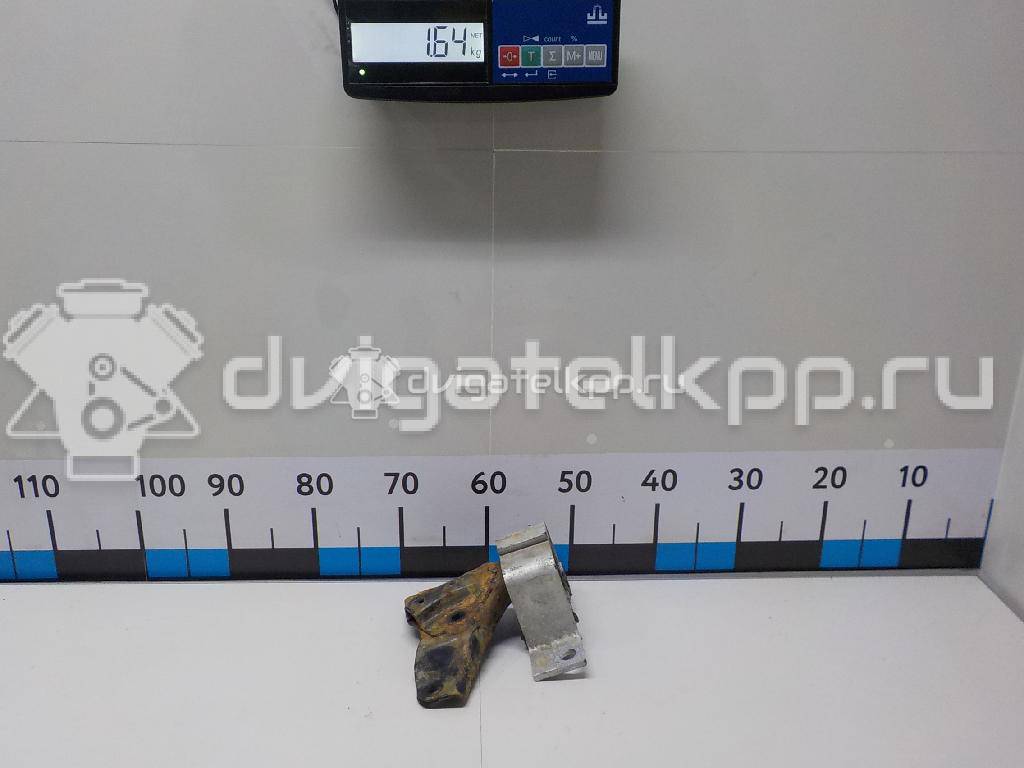 Фото Опора двигателя правая  8200204600 для Renault Sandero Stepway / Logan {forloop.counter}}