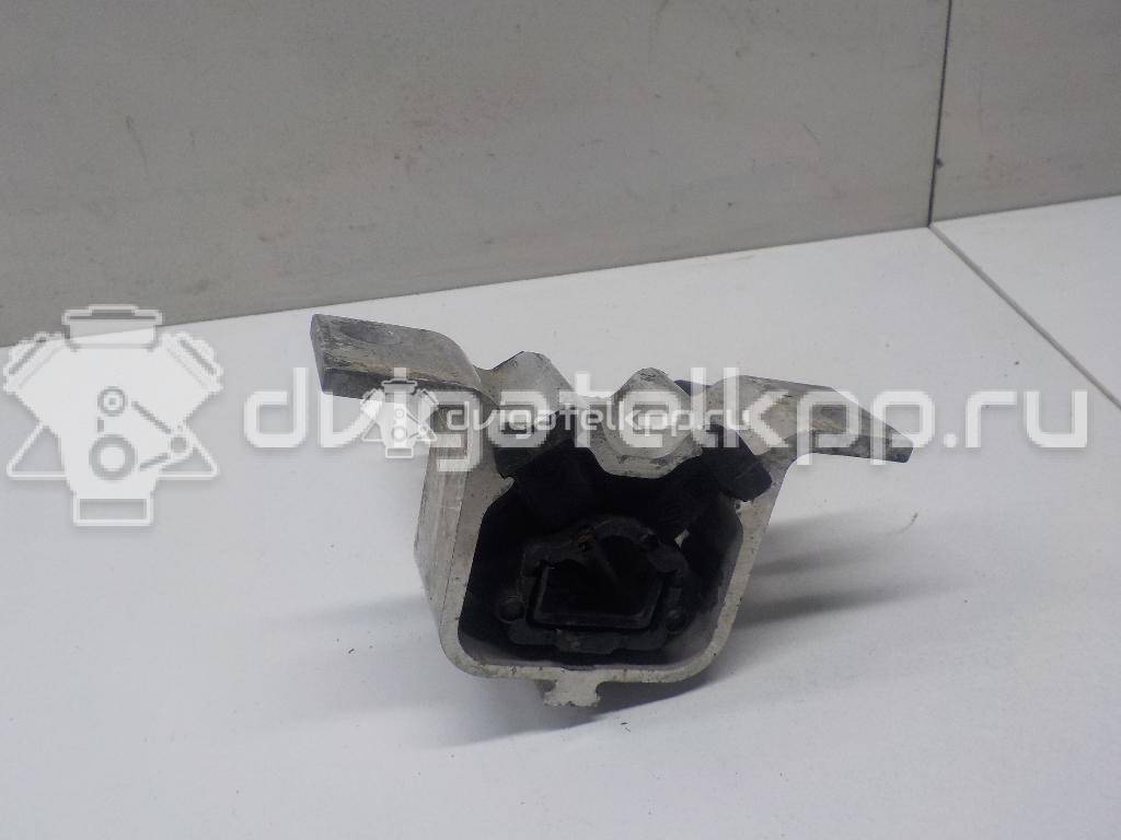 Фото Опора двигателя правая  8200204600 для Renault Sandero Stepway / Logan {forloop.counter}}