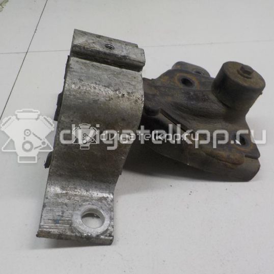 Фото Опора двигателя правая  8200420742 для Renault Sandero Stepway / Logan