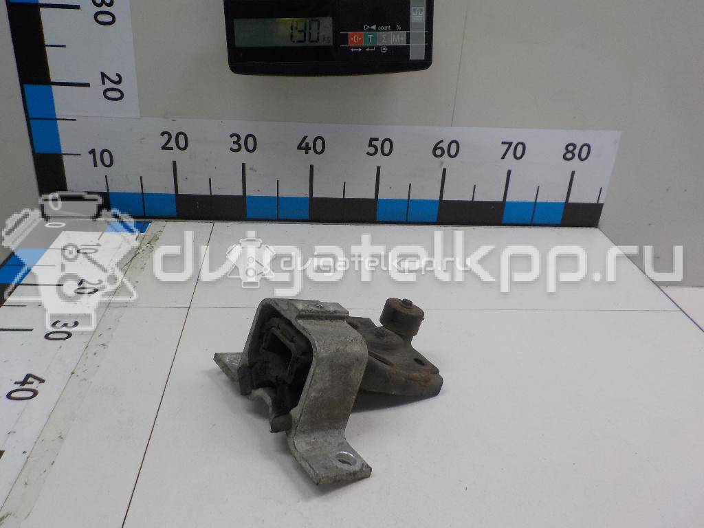 Фото Опора двигателя правая  8200420742 для Renault Sandero Stepway / Logan {forloop.counter}}