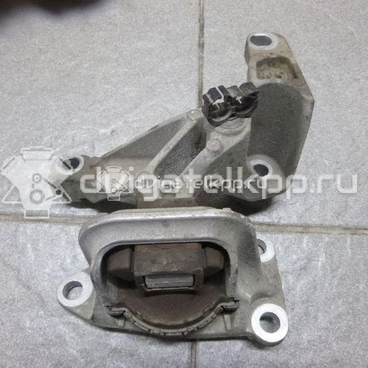 Фото Опора двигателя правая  112100014R для Renault Grand / Scénic / Fluence L30 / Megane