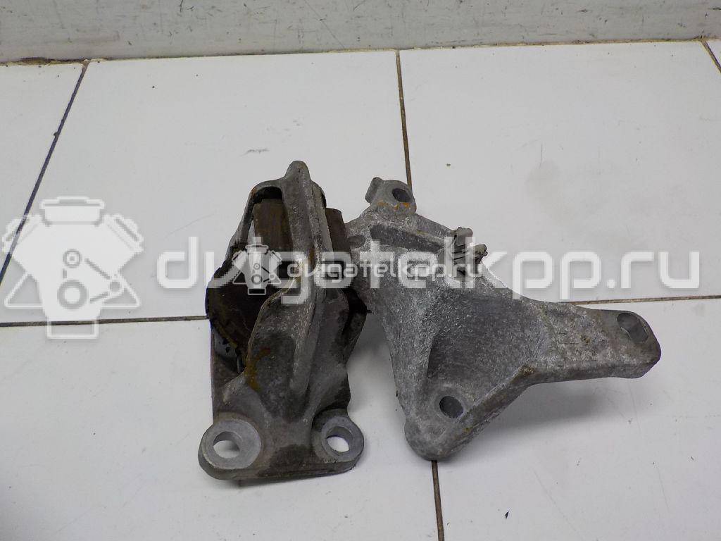 Фото Опора двигателя правая  112100014R для Renault Grand / Scénic / Fluence L30 / Megane {forloop.counter}}