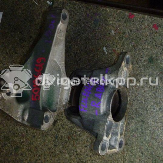Фото Опора двигателя правая  112100019R для Renault Scénic / Fluence L30 / Megane