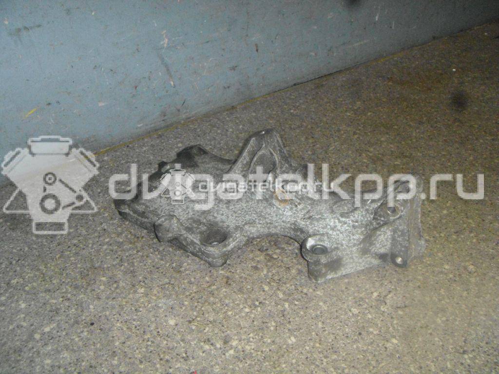 Фото Кронштейн генератора  03g903143a для audi A3 [8P1] {forloop.counter}}