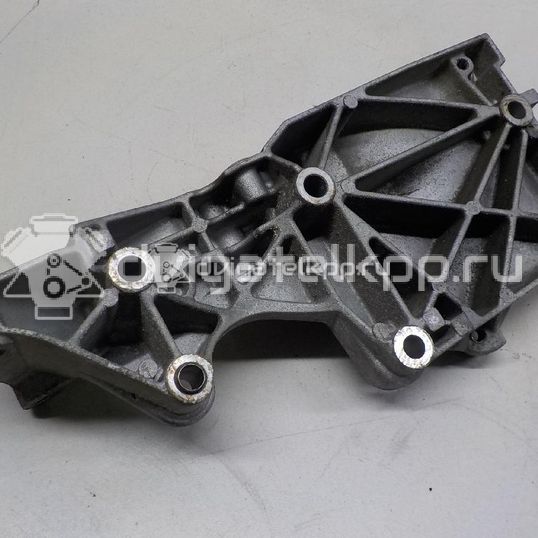 Фото Кронштейн генератора  03g903143a для audi A3 [8P1]