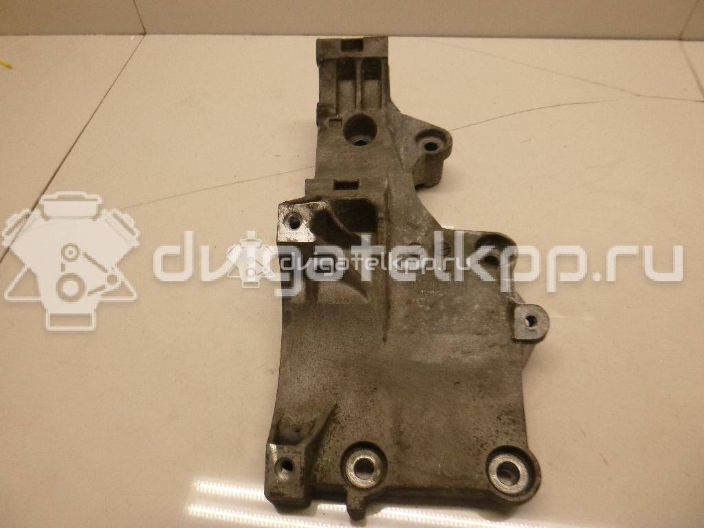 Фото Кронштейн генератора  03g903143a для audi A3 [8P1] {forloop.counter}}