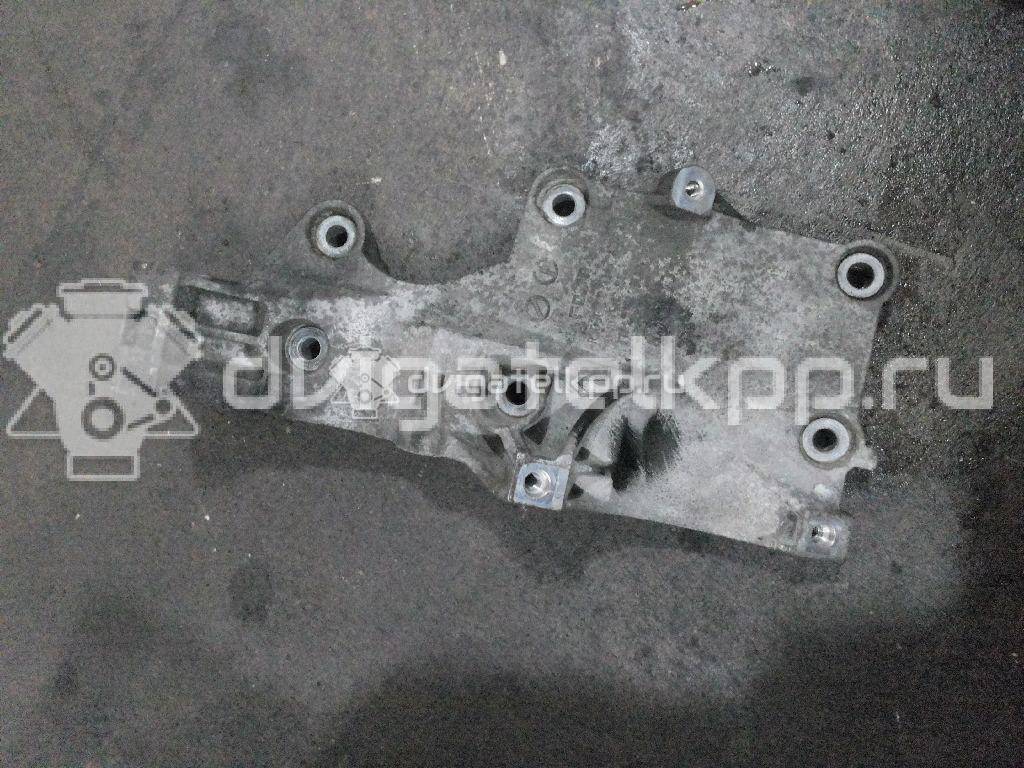 Фото Кронштейн генератора  03g903143a для audi A3 [8P1] {forloop.counter}}