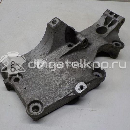 Фото Кронштейн генератора  038903143AF для seat Altea