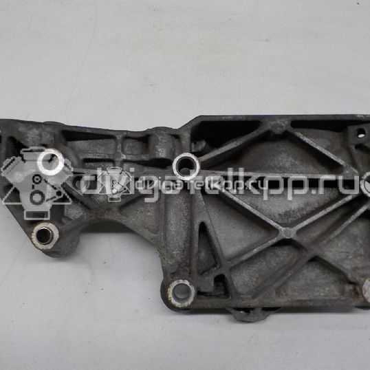 Фото Кронштейн генератора  038903143af для audi A3 [8P1]