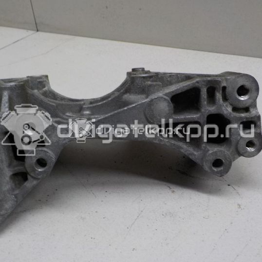 Фото Кронштейн генератора  038903143af для audi A3 [8P1]
