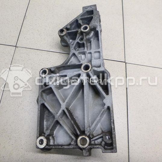 Фото Кронштейн генератора  038903143af для audi A3 [8P1]