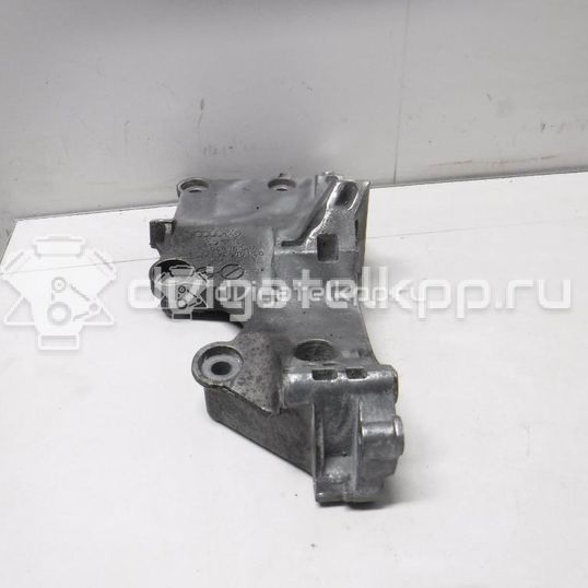 Фото Кронштейн генератора  038903143af для audi A3 [8P1]