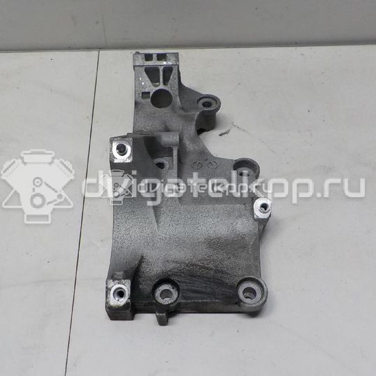 Фото Кронштейн генератора  038903139af для audi A3 [8P1]