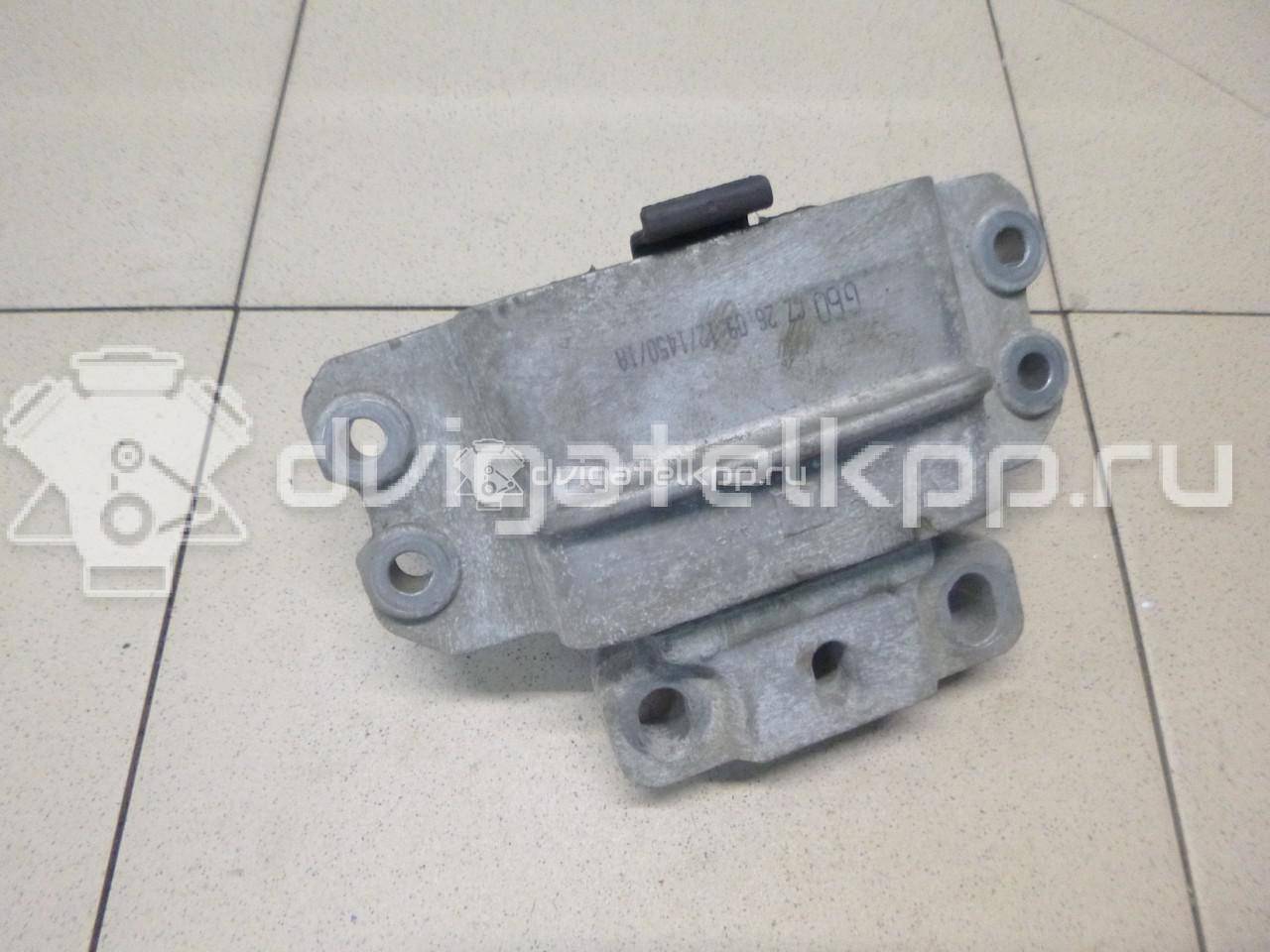 Фото Опора двигателя левая  1K0199555L для Seat Ibiza / Leon / Toledo / Altea {forloop.counter}}