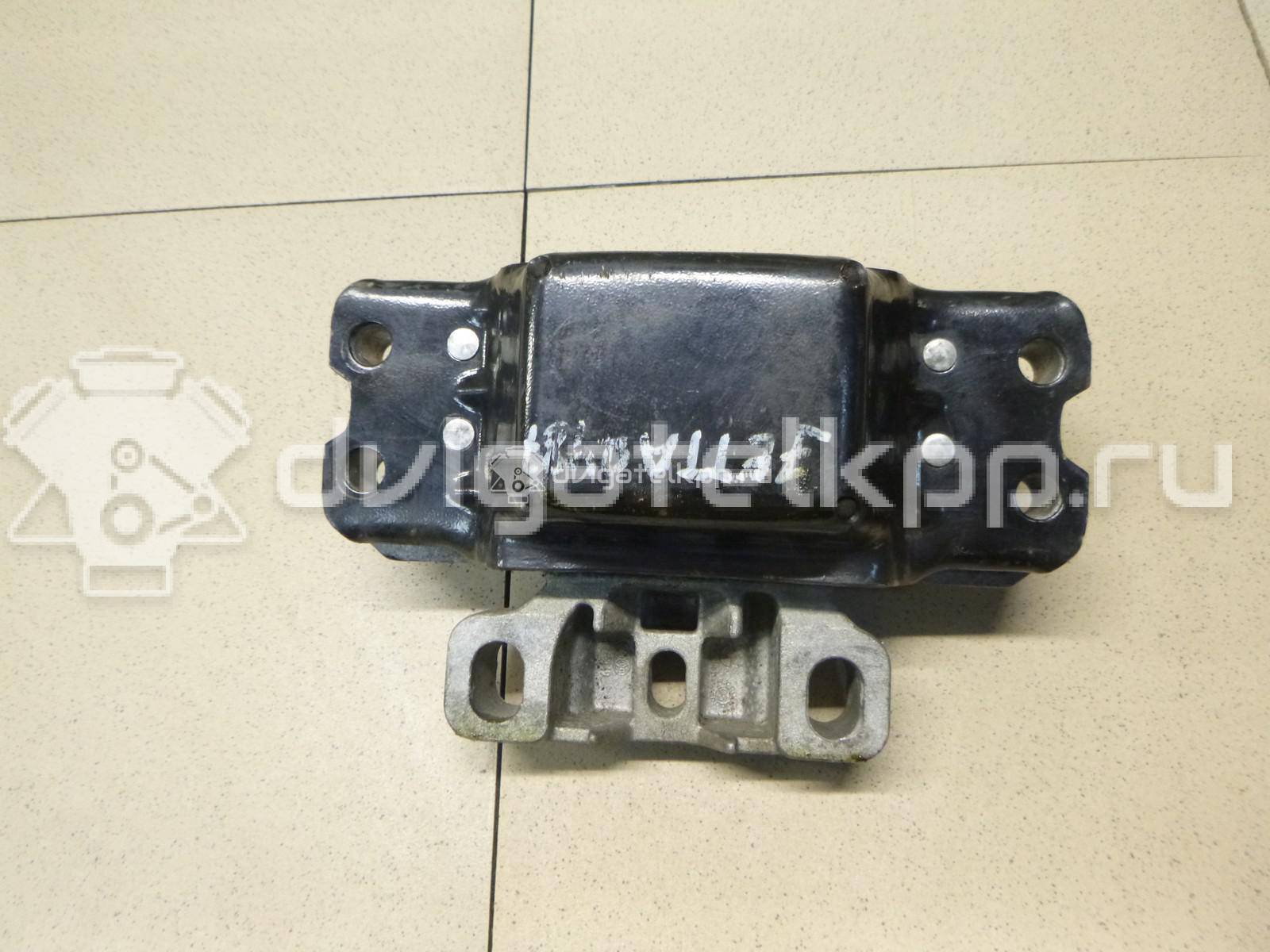 Фото Опора двигателя левая  1K0199555L для Seat Ibiza / Leon / Toledo / Altea {forloop.counter}}