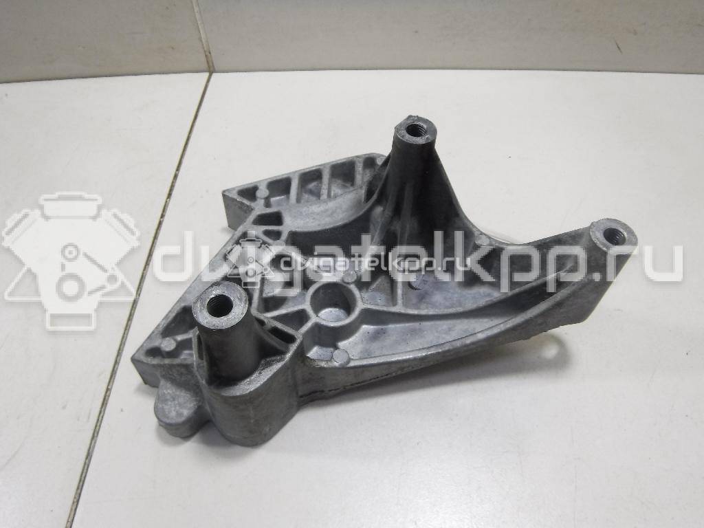 Фото Кронштейн опоры двигателя  06F199207Q для seat Altea {forloop.counter}}