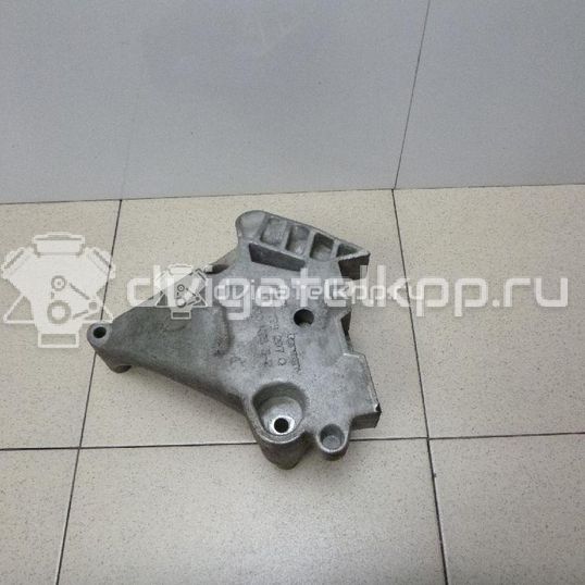 Фото Кронштейн опоры двигателя  06f199207q для audi A3 [8P1]