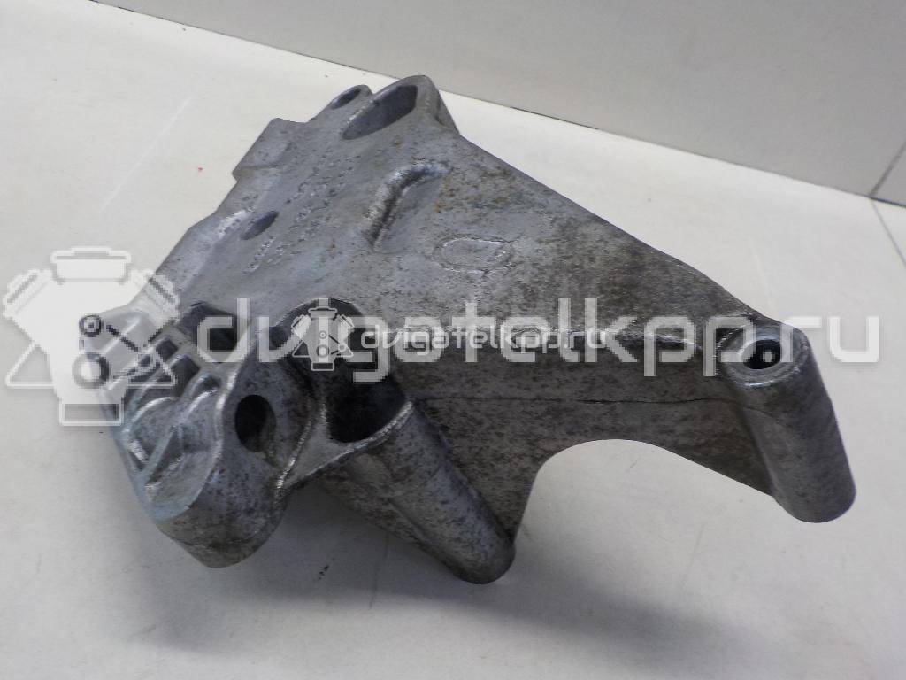 Фото Кронштейн опоры двигателя  06F199207Q для seat Altea {forloop.counter}}