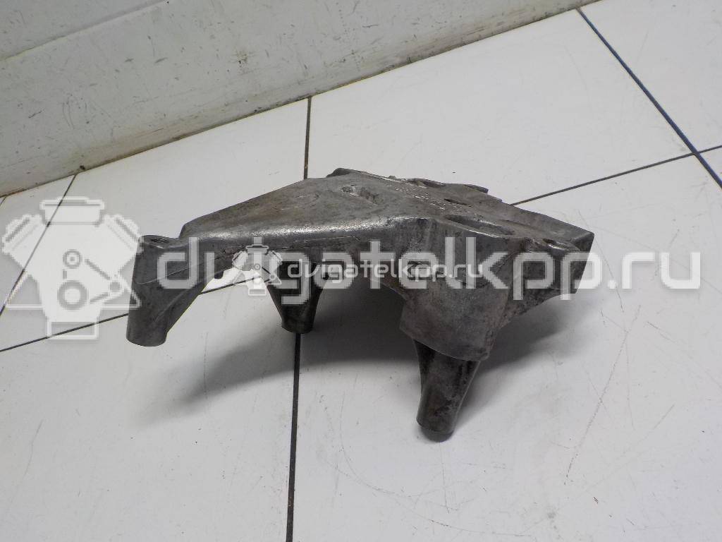 Фото Кронштейн опоры двигателя  06F199207Q для seat Altea {forloop.counter}}