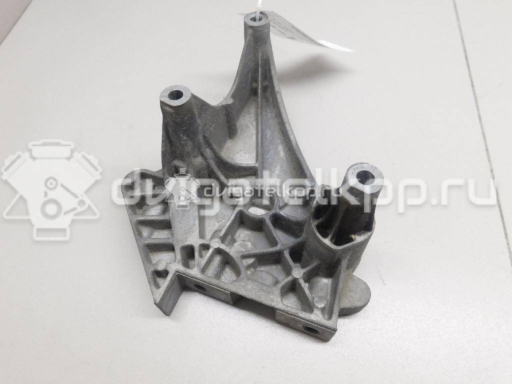 Фото Кронштейн опоры двигателя  06F199207Q для seat Altea {forloop.counter}}
