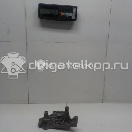 Фото Кронштейн опоры двигателя  06F199207Q для seat Altea
