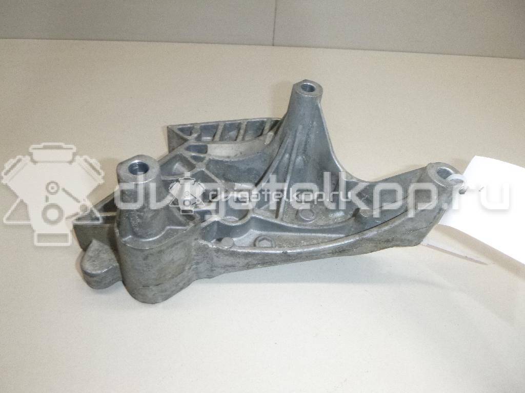 Фото Кронштейн опоры двигателя  06F199207Q для seat Altea {forloop.counter}}