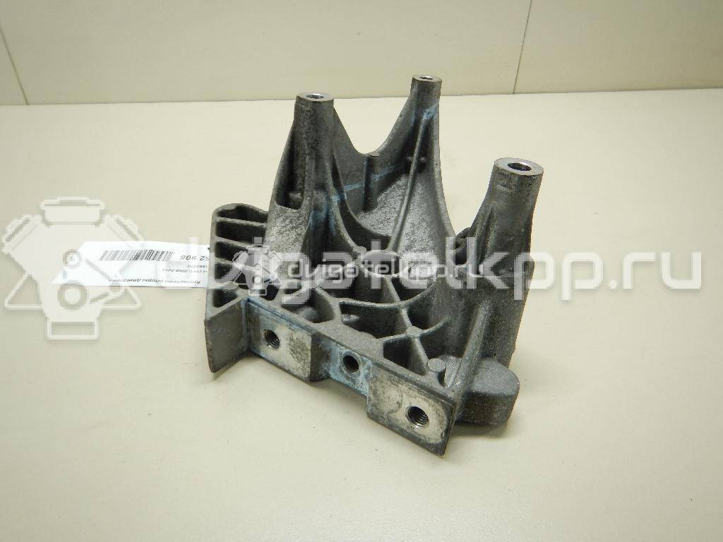 Фото Кронштейн опоры двигателя  06F199207Q для seat Altea {forloop.counter}}