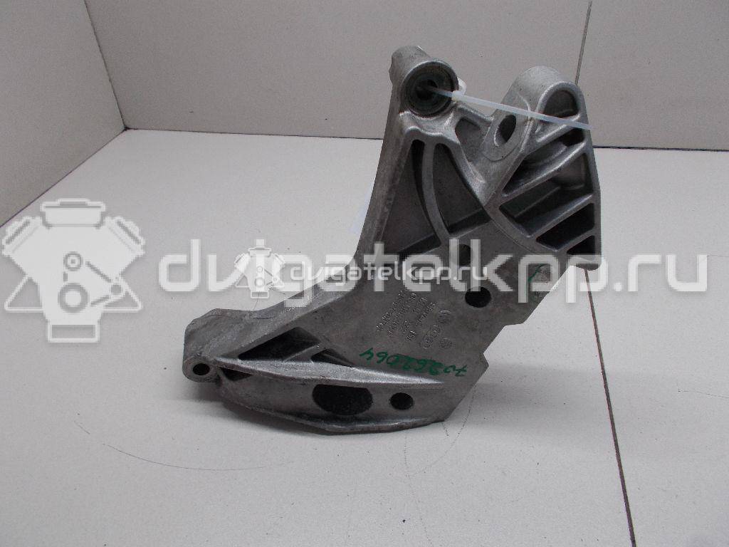 Фото Кронштейн двигателя правый  06J199207P для seat Altea {forloop.counter}}