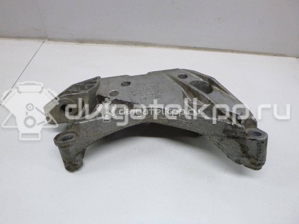 Фото Кронштейн двигателя правый  06J199207P для seat Altea {forloop.counter}}