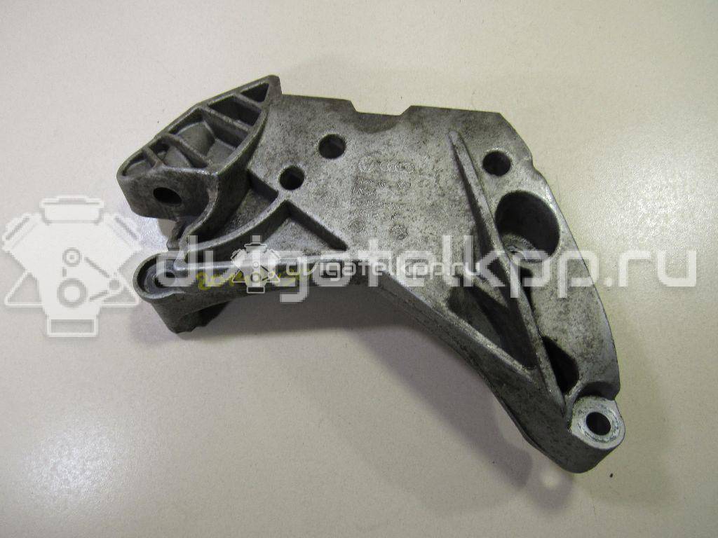 Фото Кронштейн двигателя правый  06j199207p для audi A3 [8P1] {forloop.counter}}