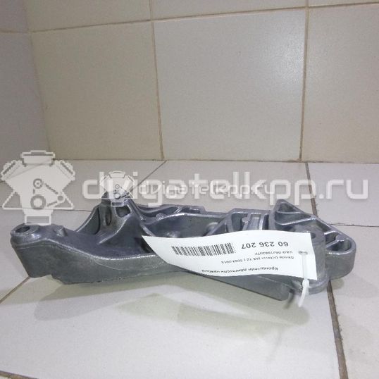 Фото Кронштейн двигателя правый  06J199207P для seat Altea