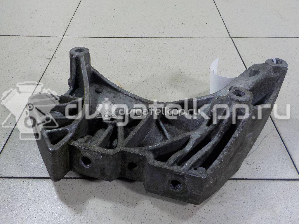 Фото Кронштейн двигателя правый  06j199207p для audi A3 [8P1] {forloop.counter}}