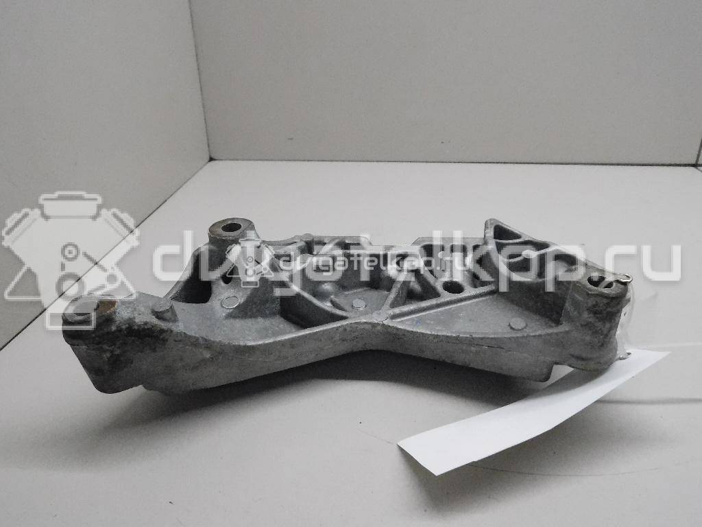 Фото Кронштейн двигателя правый  06J199207P для seat Altea {forloop.counter}}