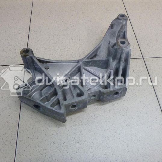 Фото Кронштейн двигателя правый  06J199207P для audi TT(8S)