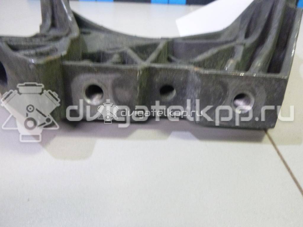 Фото Кронштейн двигателя правый  06J199207P для seat Altea {forloop.counter}}