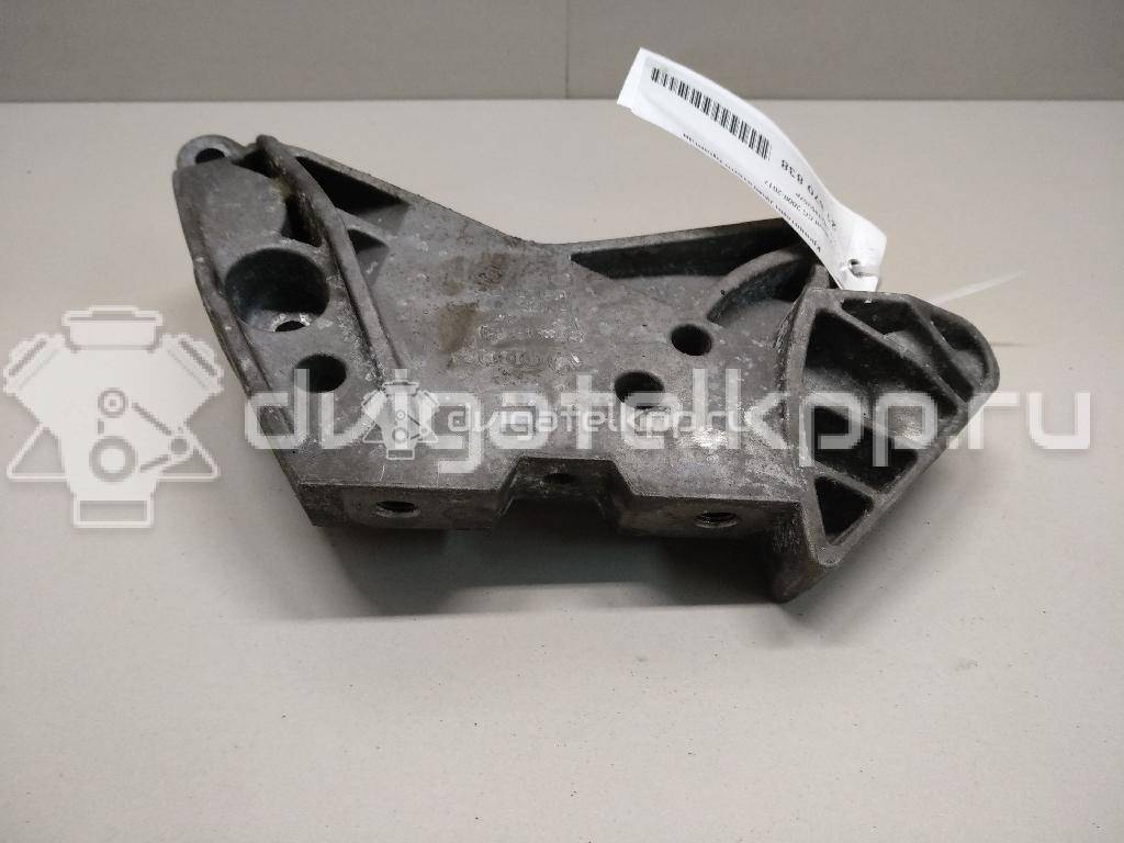 Фото Кронштейн двигателя правый  06J199207P для seat Altea {forloop.counter}}