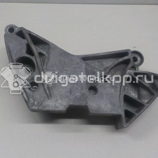Фото Кронштейн двигателя правый  06J199207P для seat Altea