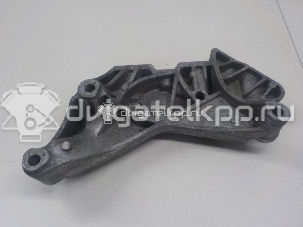 Фото Кронштейн двигателя правый  06J199207P для seat Altea {forloop.counter}}