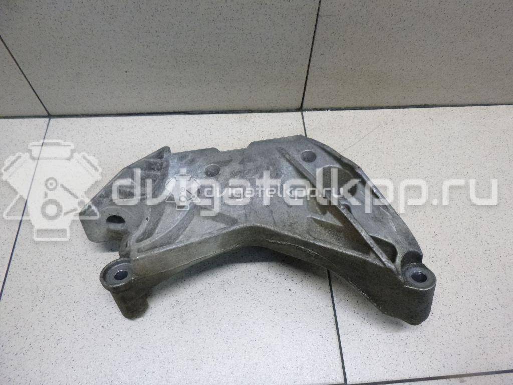 Фото Кронштейн двигателя правый  06J199207P для seat Altea {forloop.counter}}
