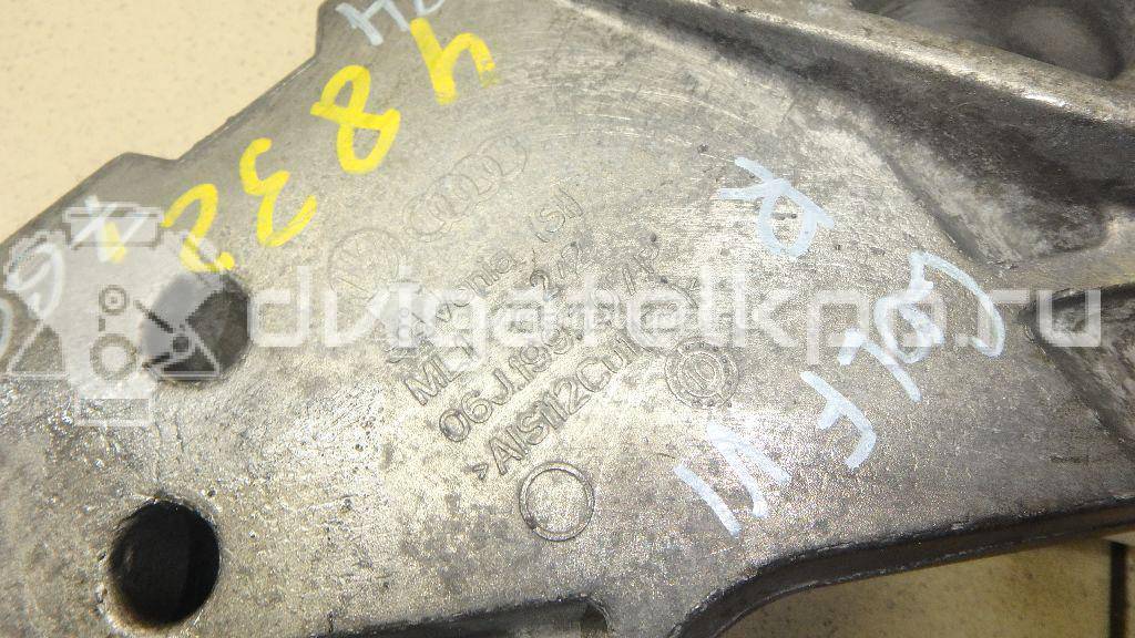 Фото Кронштейн двигателя правый  06J199207P для seat Altea {forloop.counter}}