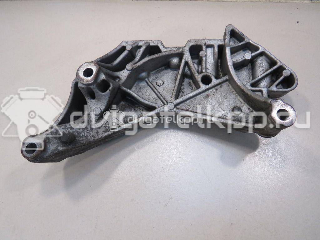 Фото Кронштейн двигателя правый  06j199207p для audi A3 [8P1] {forloop.counter}}
