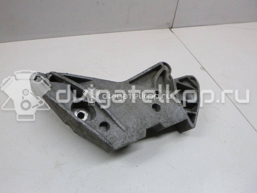 Фото Кронштейн двигателя правый  06J199207P для seat Altea {forloop.counter}}