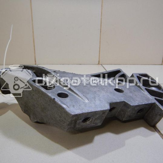 Фото Кронштейн двигателя правый  06J199207P для seat Altea