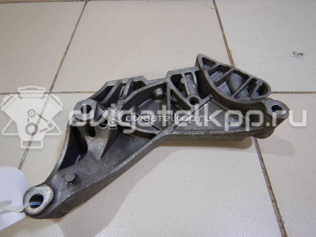 Фото Кронштейн двигателя правый  06J199207P для seat Altea {forloop.counter}}