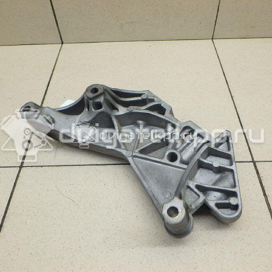 Фото Кронштейн двигателя правый  06J199207P для seat Altea