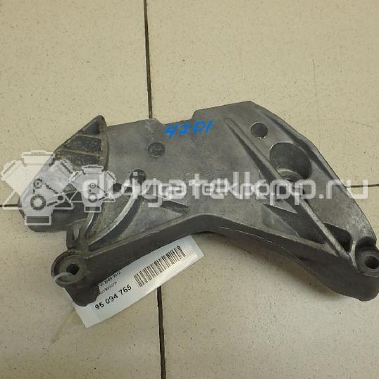Фото Кронштейн двигателя правый  06J199207P для seat Altea