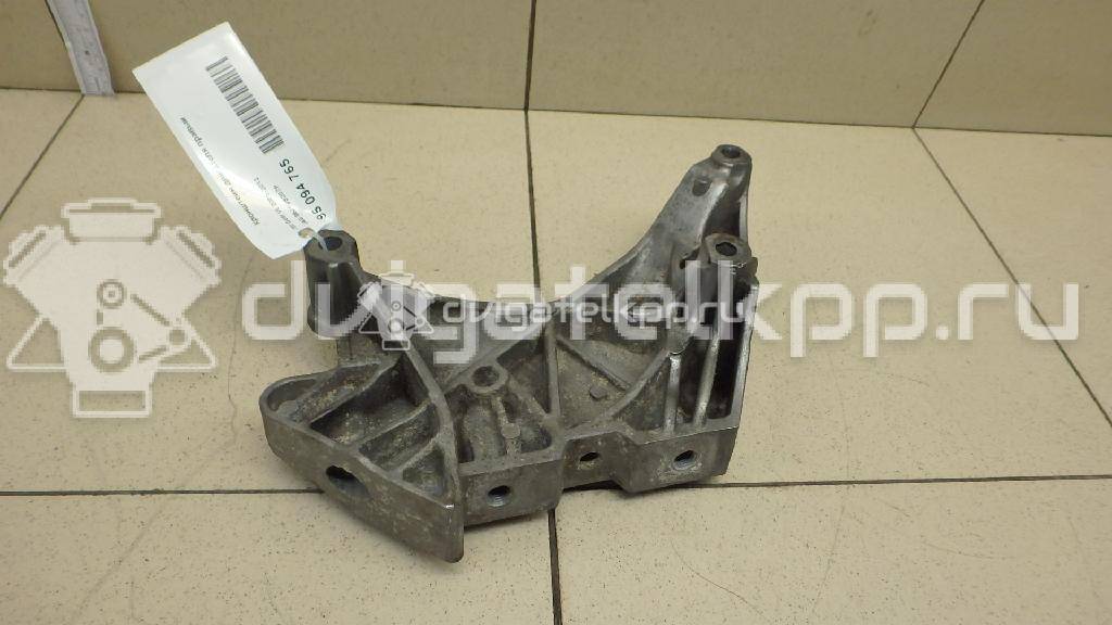 Фото Кронштейн двигателя правый  06J199207P для seat Altea {forloop.counter}}